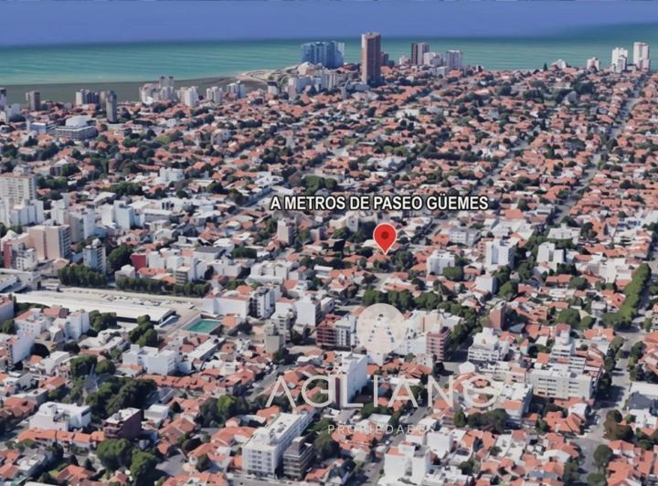 Terreno · 371m²