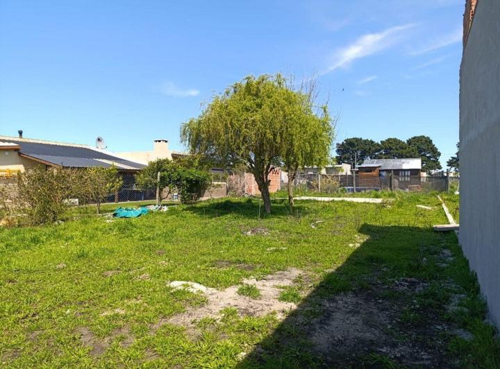 Terreno · 420m²