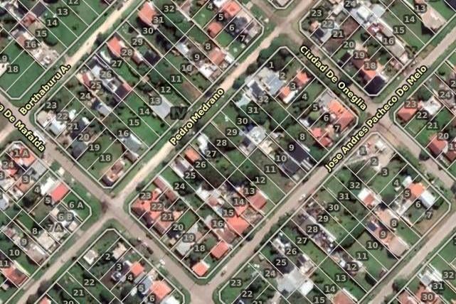 Terreno · 350m²