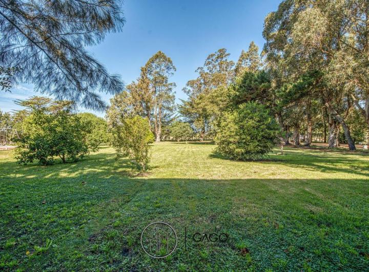 Terreno · 620m² · 1 Ambiente · 1 Cochera