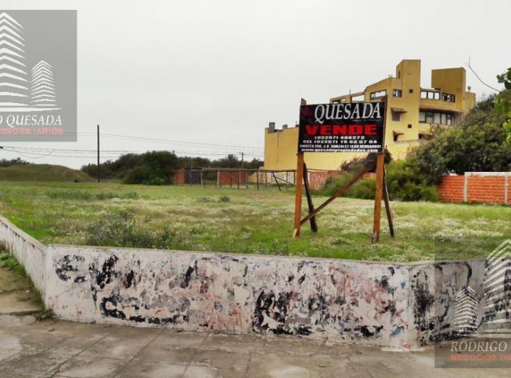 Terreno · 2400m²