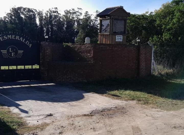 Terreno · 1211m²