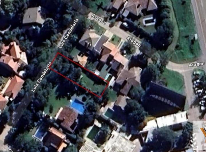 Terreno · 371m²