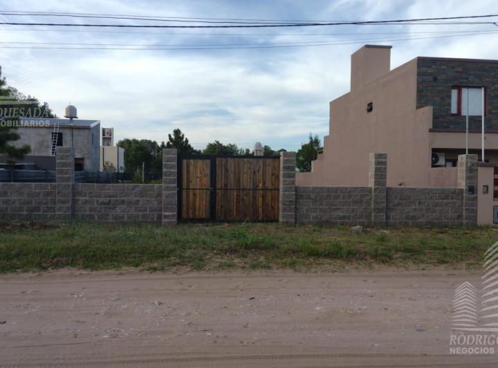 Terreno · 450m²
