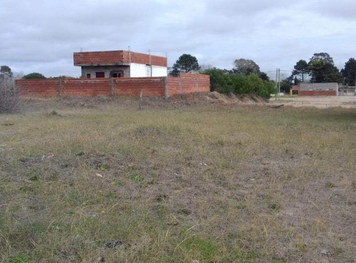 Terreno · 600m²