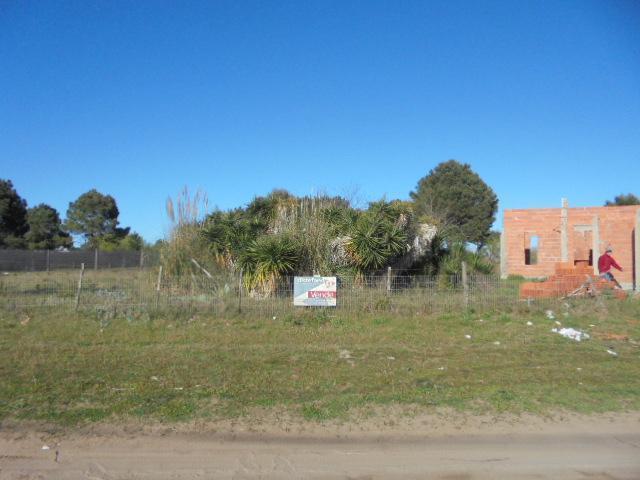 Terreno · 600m²