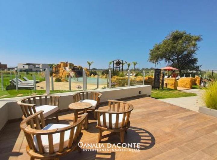 Terreno · 660m²
