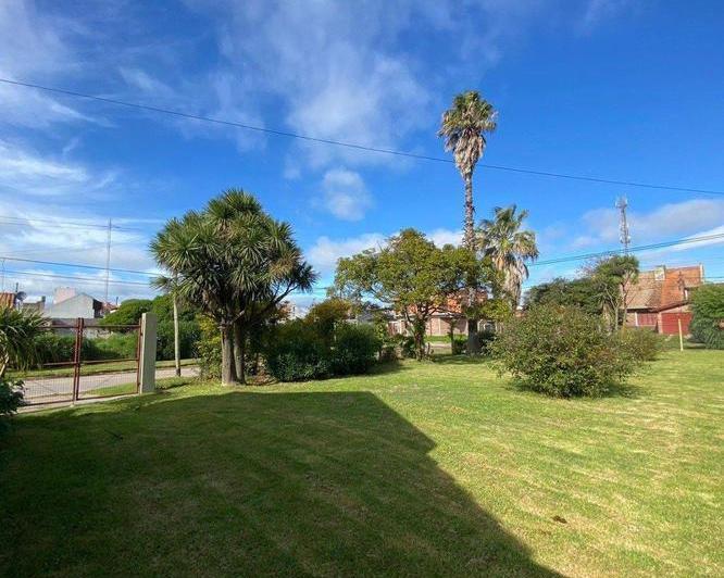 Terreno · 600m²