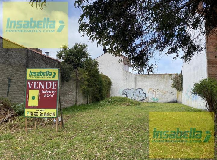 Terreno · 234m²