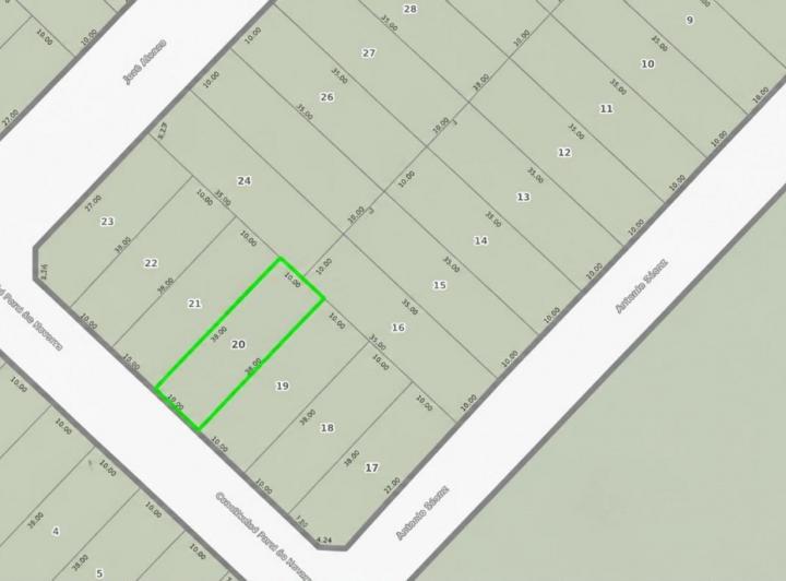 Terreno · 300m²