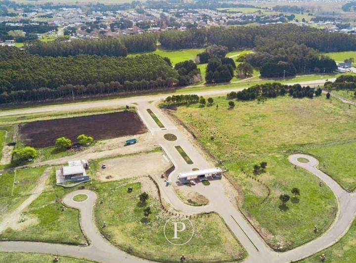 Terreno · 601m²