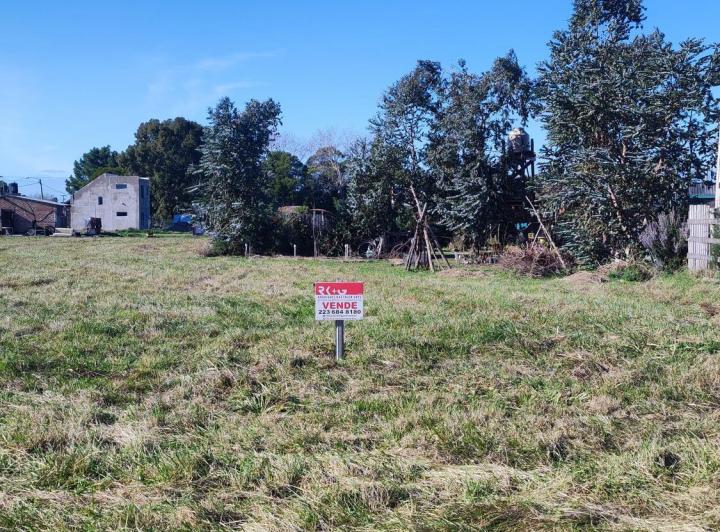 Terreno · 450m²
