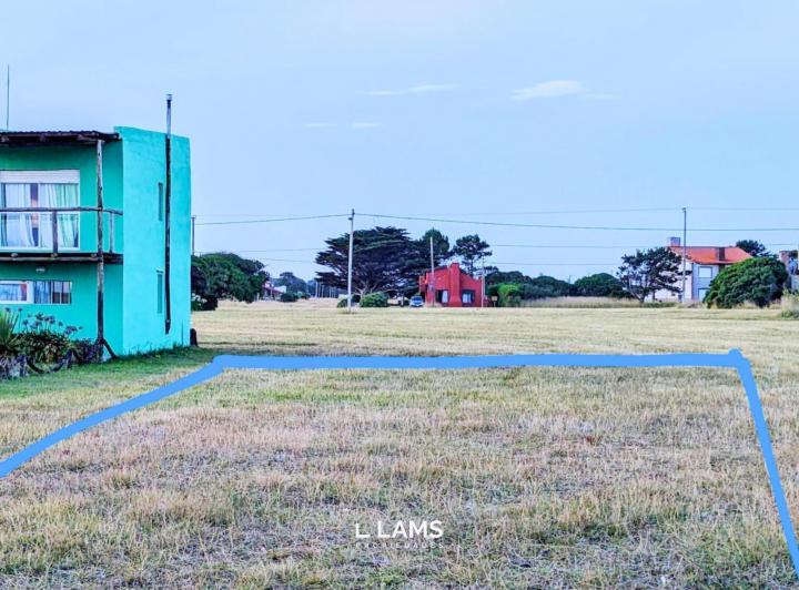 Terreno · 450m²