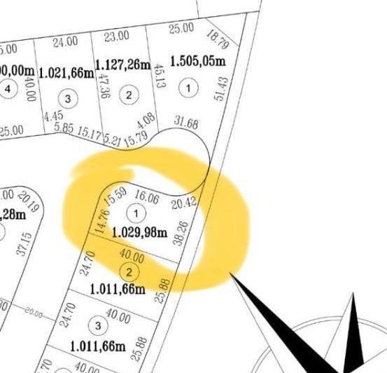 Terreno · 1030m²