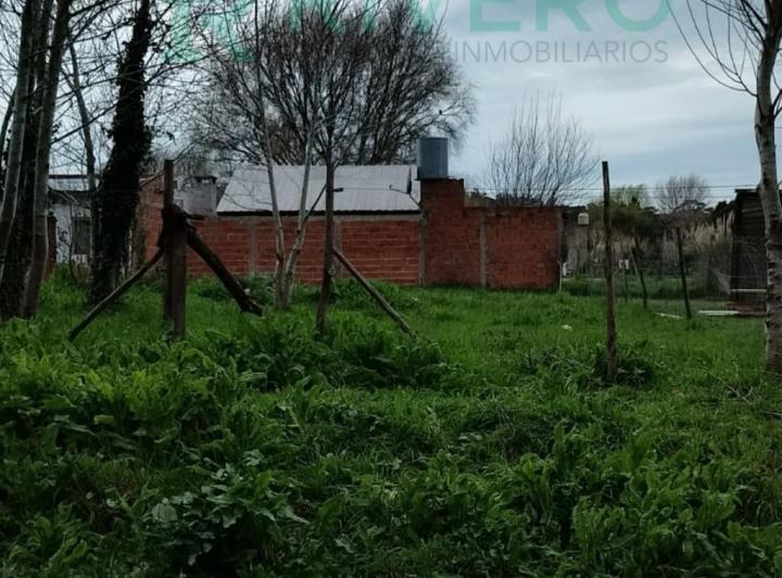 Terreno · 378m²