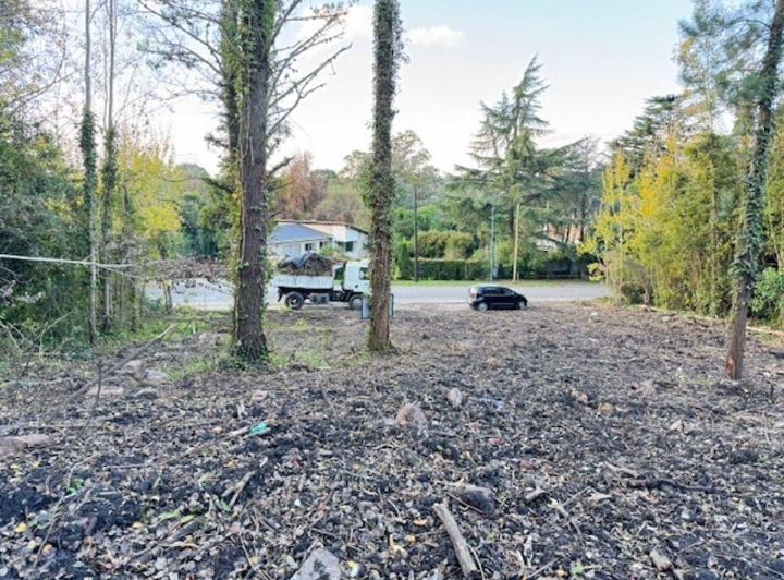 Terreno · 629m²
