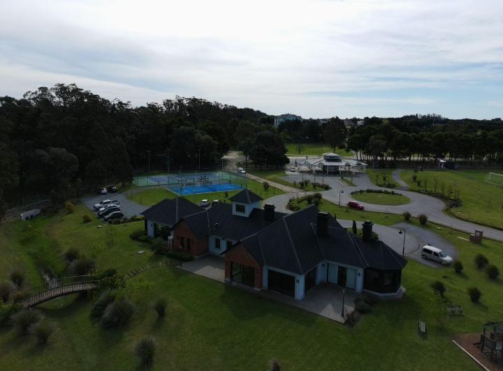 Terreno · 620m²