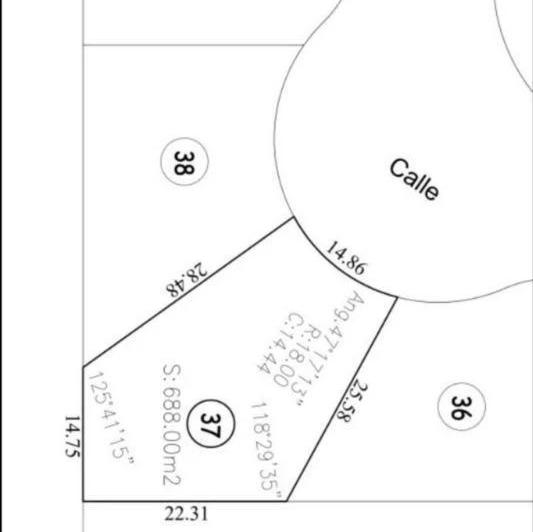 Terreno · 687m²