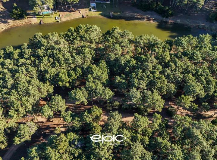 Terreno · 996m²