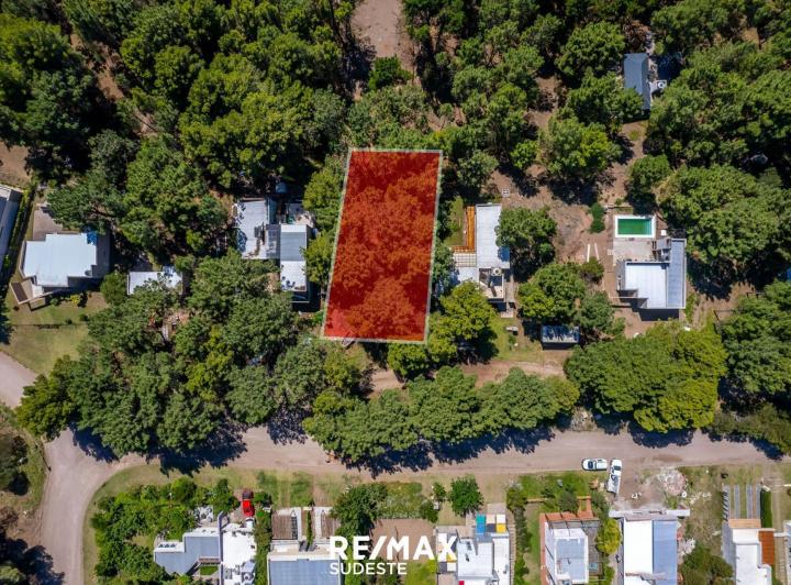 Terreno · 612m²