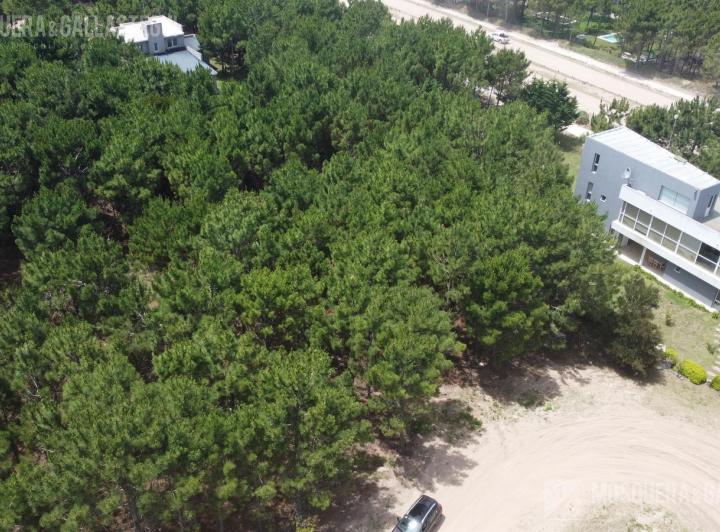 Terreno · 941m²