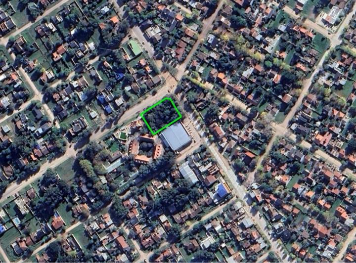 Terreno · 1605m²