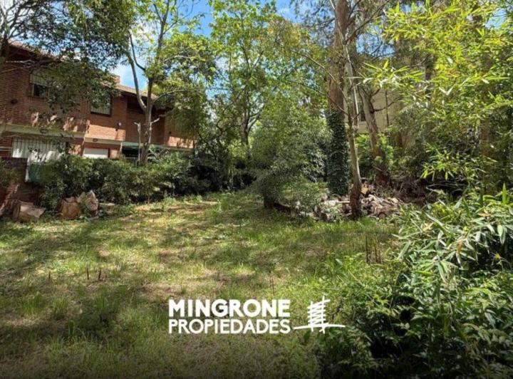 Terreno · 414m²