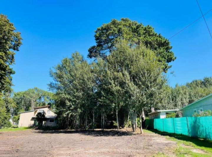 Terreno · 600m²