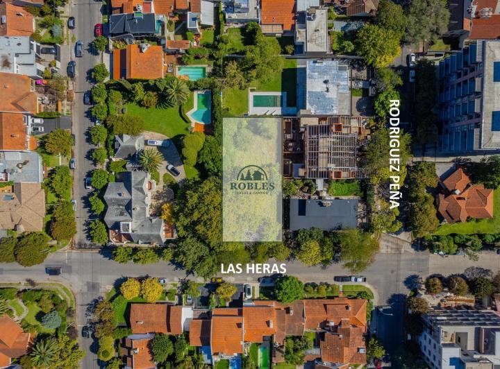 Terreno · 828m²