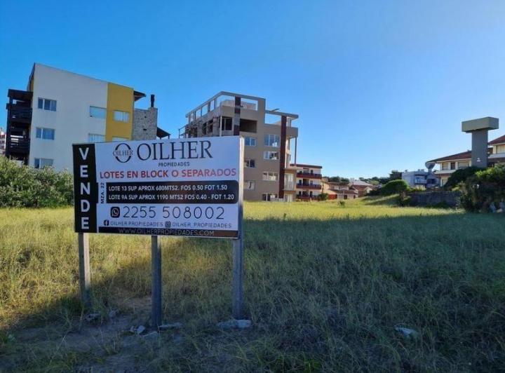 Terreno · 1190m²