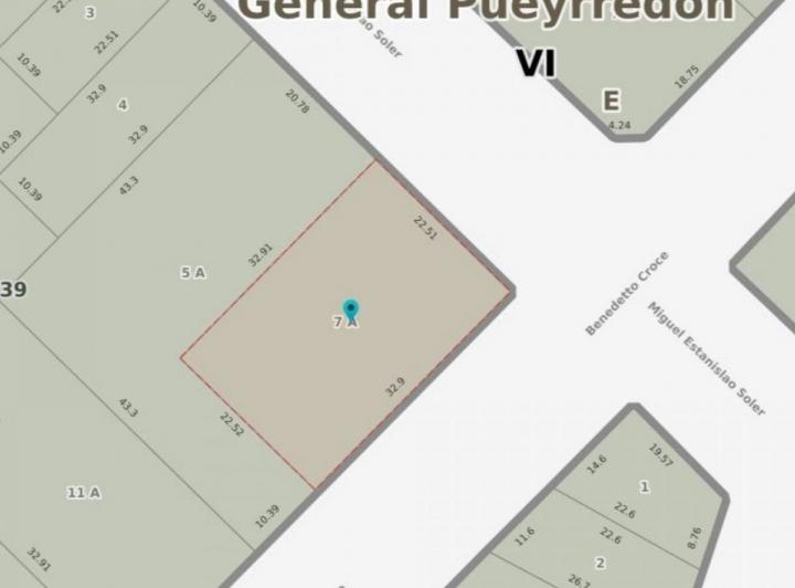 Terreno · 740m² · 1 Ambiente