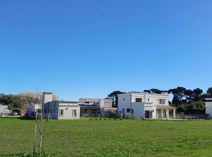 Terreno · 661m²
