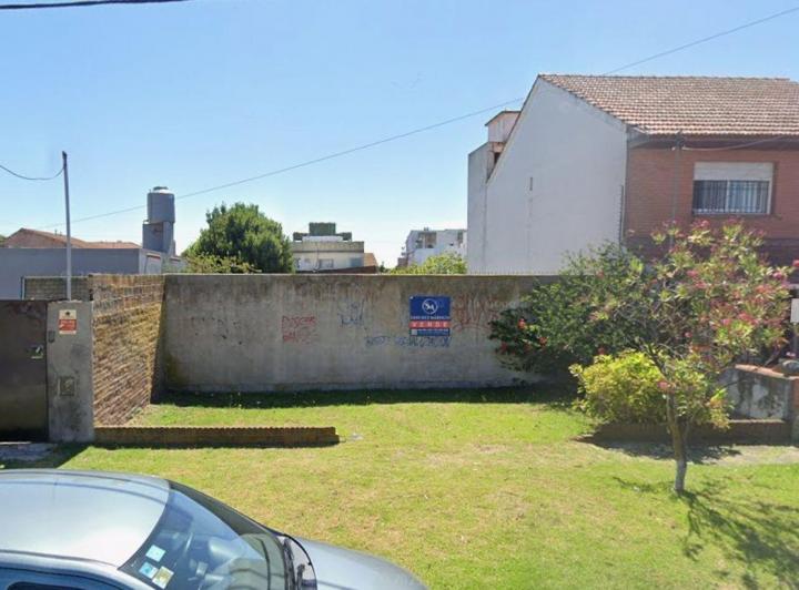 Terreno · 450m²