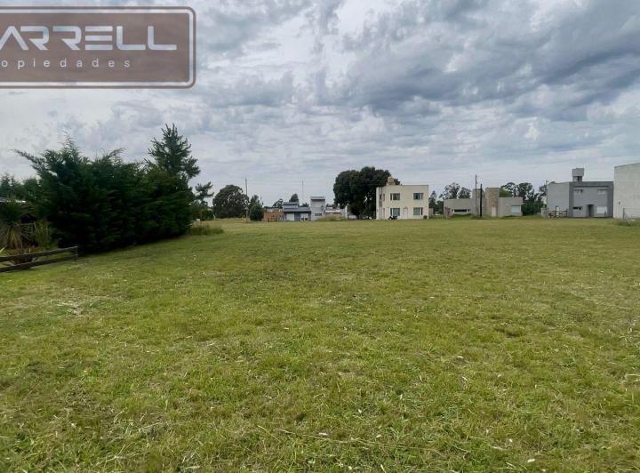 Terreno · 400m²