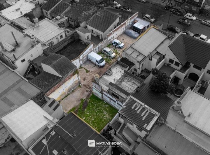 Terreno · 375m²