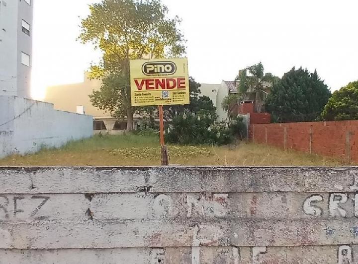 Terreno · 450m²