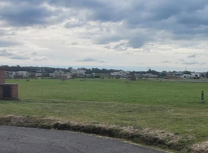 Terreno · 769m²