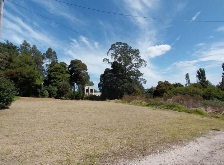 Terreno · 700m²