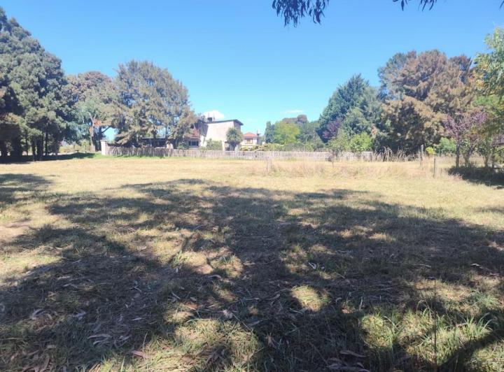Terreno · 422m²
