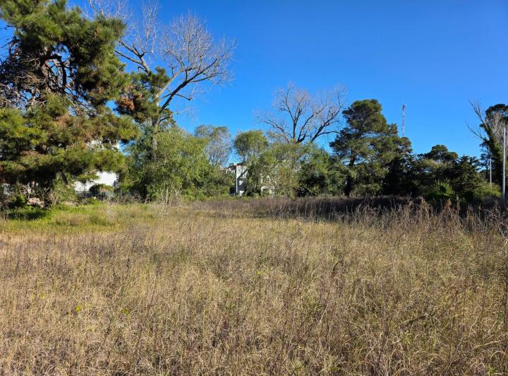 Terreno · 1726m²