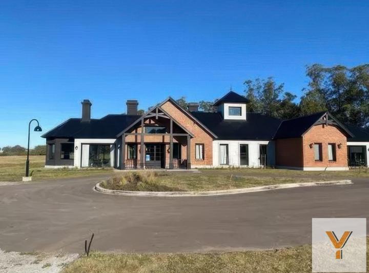 Terreno · 760m²