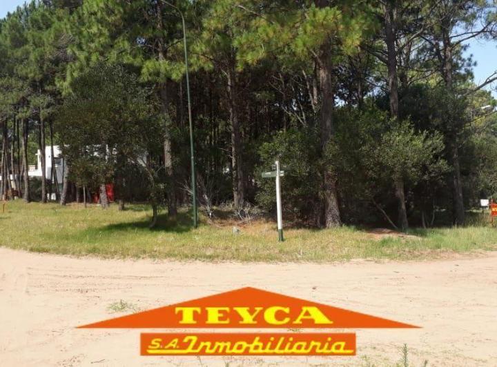 Terreno · 740m²