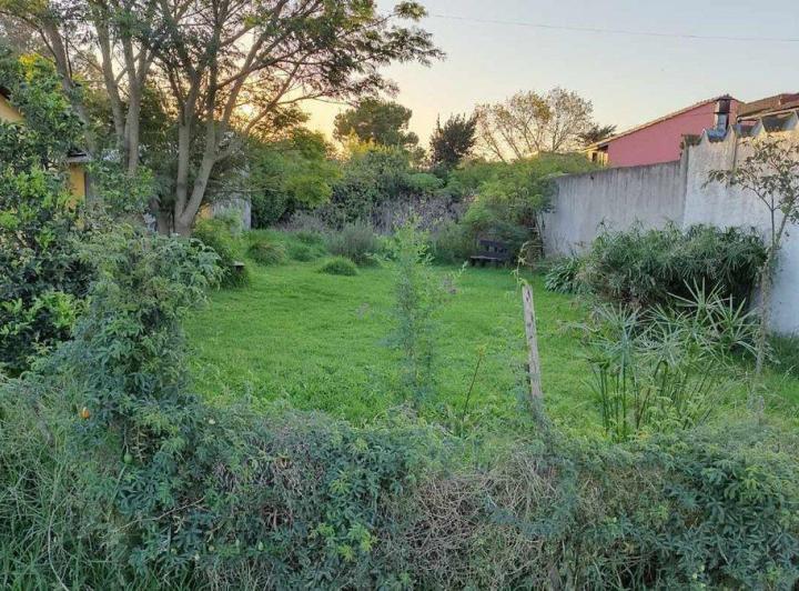 Terreno · 230m²