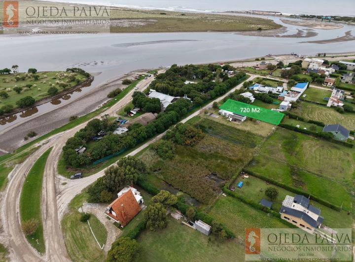 Terreno · 720m²