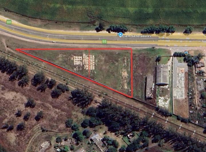 Terreno · 7925m²