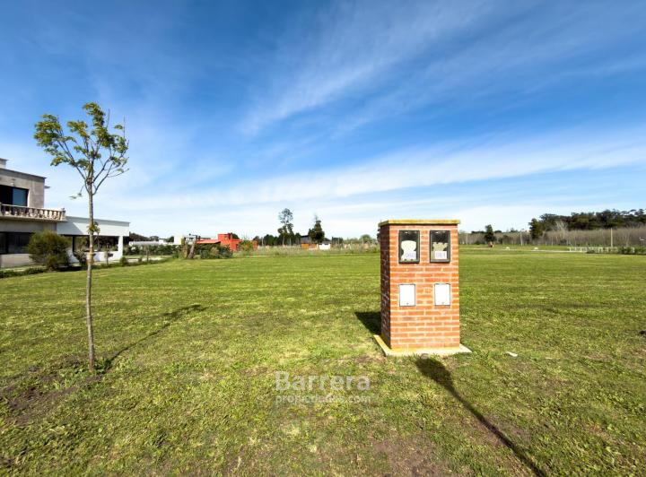 Terreno · 628m²