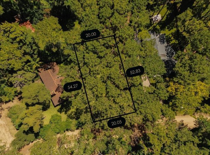 Terreno · 1080m²