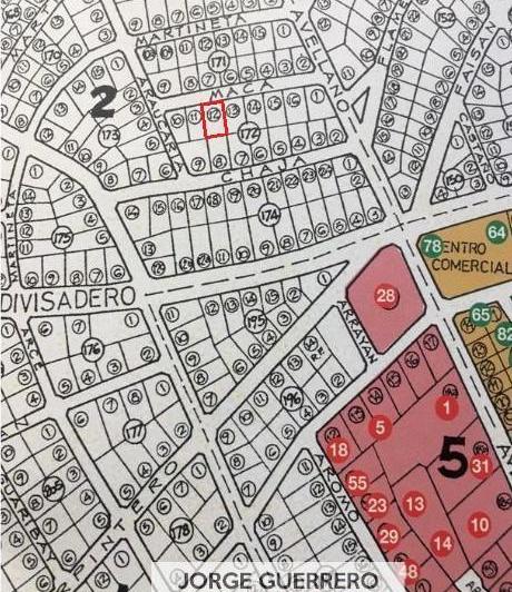 Terreno · 1050m²