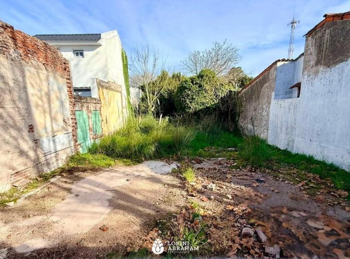 Terreno · 307m²