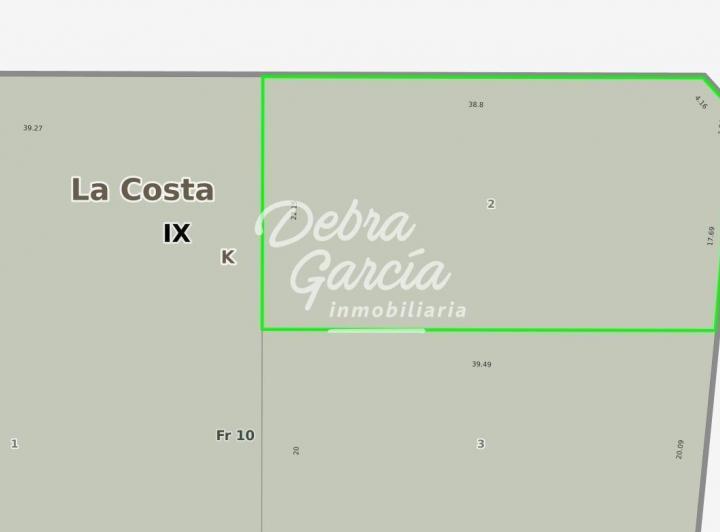 Terreno · 775m²